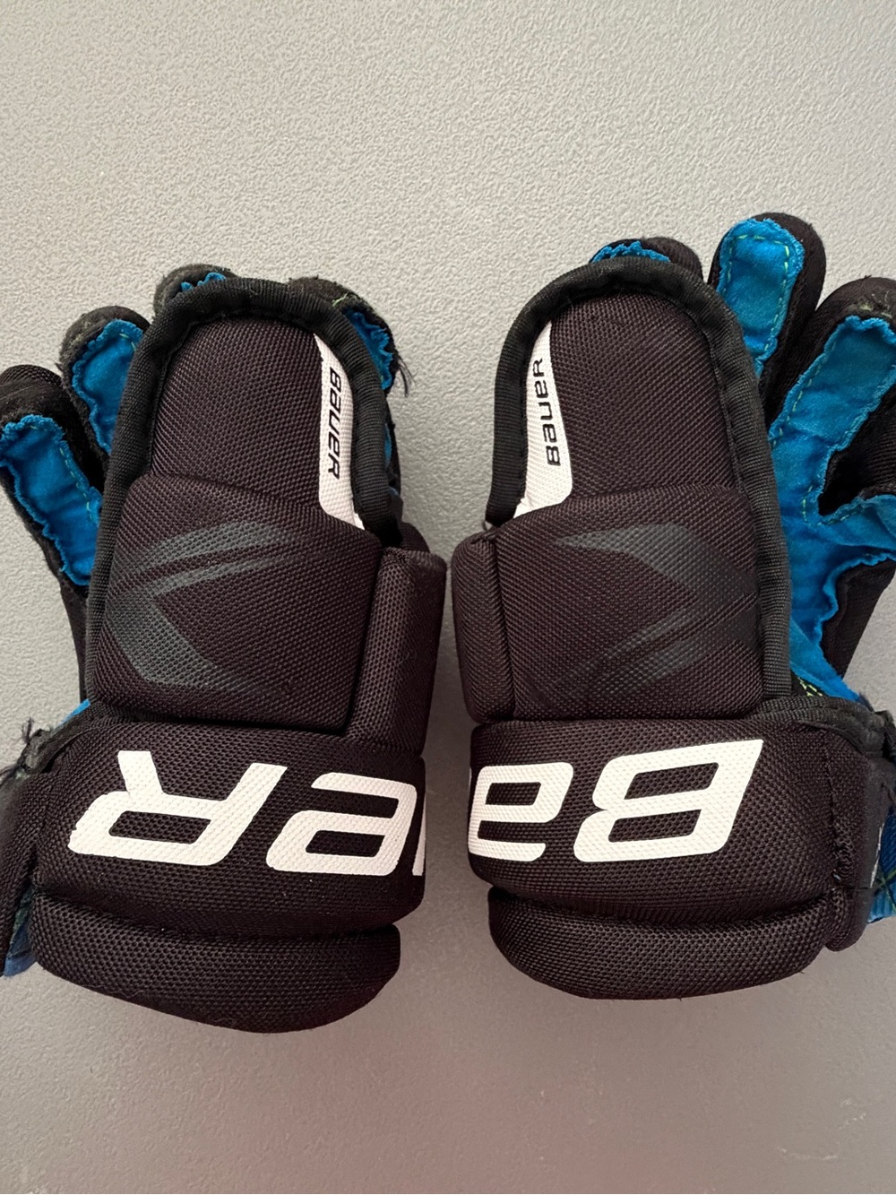 Bauer black and blue Hockey Gloves
